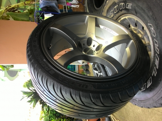 ล้อ prodrive ขอบ18 5รู 114.3  หน้า 8.5 หลัง 9.5   ให้ยางไป 8 เส้น คุ้มๆๆ ขายขาดทุนอย่างเดียว