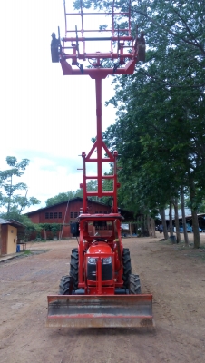 รถคีบอ้อยคูโบต้า