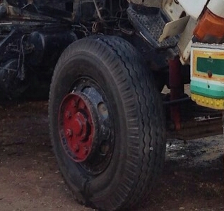 สิบล้อ มิตซู FN527 TF 220โบ 2เพา สภาพดีเดิมๆสวยพร้อมใช้ ทะเบียนพร้อมโอน สิบล้อ มิตซู FN527 TF 220โบ 2เพา สภาพดีเดิมๆสวยพร้อมใช้ ทะเบียนพร้อมโอน