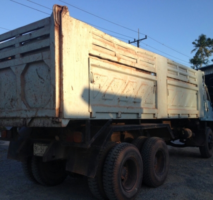 สิบล้อ อีซูซุ ร็อค 210 สโลส 2เพา ดั้มสามมิตร สภาพดีพร้อมใช้ ทะเบียนพร้อมโอน สิบล้อ อีซูซุ ร็อค 210 สโลส 2เพา ดั้มสามมิตร สภาพดีพร้อมใช้ ทะเบียนพร้อมโอน