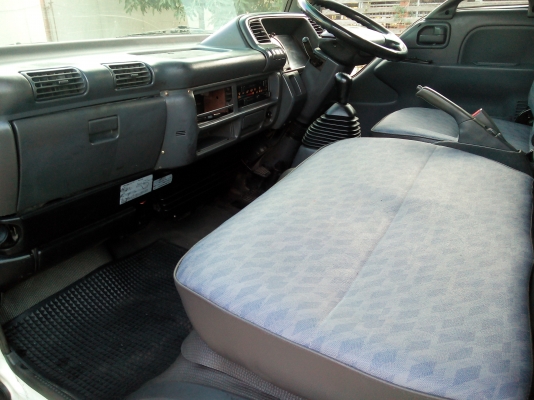 4 ล้อบรรทุก * ไม่ติดเวลา * ISUZU  NKR 100 แรงม้า  *ยาว 3.20 ม.*  รถสวยเดิม+สวยจริง * สภาพรถพร้อมใช้งานครับ * มีเล่มพร้อมโอน