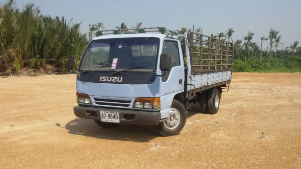 ISUZU-NPR.เครื่อง120.ฝาขาว4,30.เมตร..ใช้น้อย.สภาพพร้อมใช้งาน.ราคา.375,000 ISUZU-NPR.เครื่อง120.ฝาขาว4,30.เมตร..ใช้น้อย.สภาพพร้อมใช้งาน.ราคา.375,000