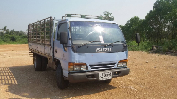 ISUZU-NPR.เครื่อง120.ฝาขาว4,30.เมตร..ใช้น้อย.สภาพพร้อมใช้งาน.ราคา.375,000 ISUZU-NPR.เครื่อง120.ฝาขาว4,30.เมตร..ใช้น้อย.สภาพพร้อมใช้งาน.ราคา.375,000