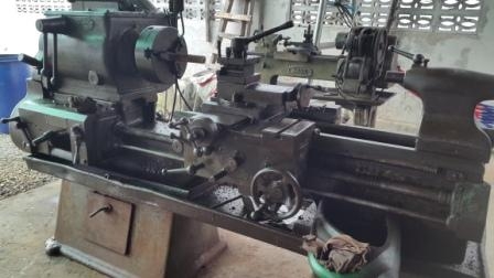 เครื่องกลึง 6 ฟุต 2 เพลา เครื่องพร้อมใช้งาน สภาพสวยๆ สีเดิมๆ เครื่องแน่นๆๆ 55,000