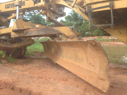 ขายรถเกรด CAT 140G 72V เอกสารเล่มทะเบียน ราคา 2100000