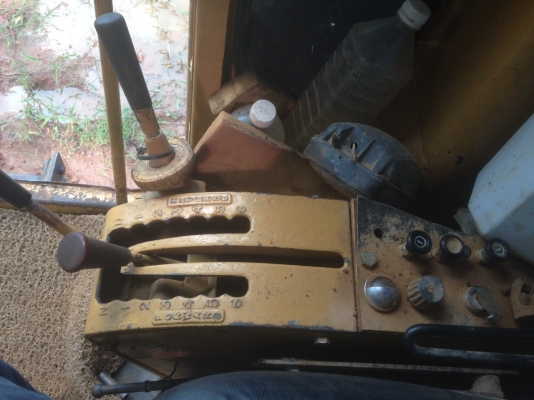 ขายรถเกรด CAT 140G 72V เอกสารเล่มทะเบียน ราคา 2100000