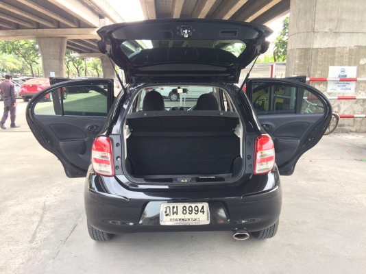 NISSAN MARCH 1.2E ปี 2010 รถมือเดียวไม่เคยเชี่ยวชน อุปกรณ์ครบ พร้อมโอน