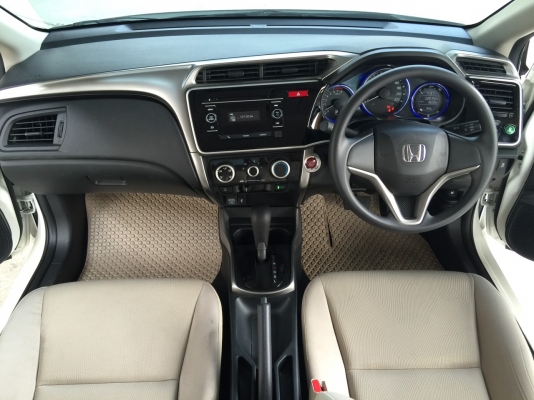 Honda New City 1.5V ปี 2014 รถมือเดียวสภาพใหม่ป้ายแดง ไมล์น้อย 27.xxx ก.ม ไม่มีชน พร้อมใช้งาน