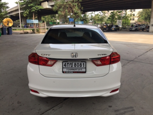 Honda New City 1.5V ปี 2014 รถมือเดียวสภาพใหม่ป้ายแดง ไมล์น้อย 27.xxx ก.ม ไม่มีชน พร้อมใช้งาน