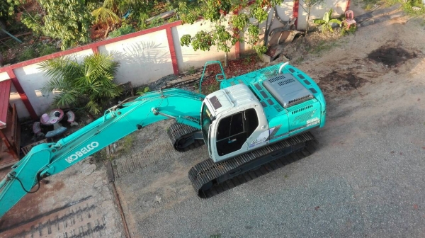 ขายรถแบคโฮ KOBELCO SK200-6 YN08 เอกสารเล่มทะเบียน ราคา 1300000