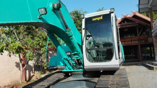 ขายรถแบคโฮ KOBELCO SK200-6 YN08 เอกสารเล่มทะเบียน ราคา 1300000