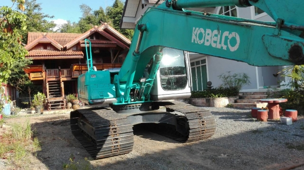 ขายรถแบคโฮ KOBELCO SK200-6 YN08 เอกสารเล่มทะเบียน ราคา 1300000