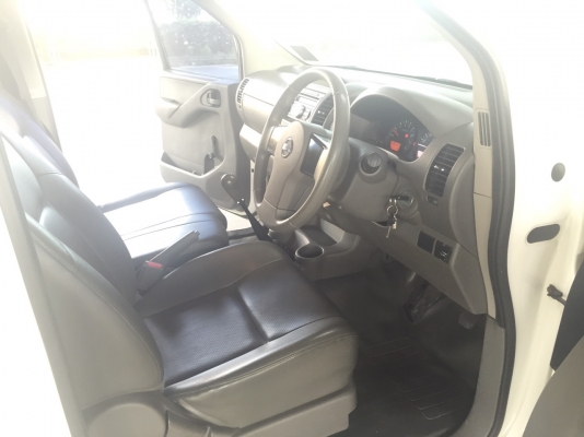 Nissan Navara 2.5 XE LPG ปี 2014 รถมือเดียว ไมล์น้อย อุปกรณ์ครบเอกสารพร้อมโอน