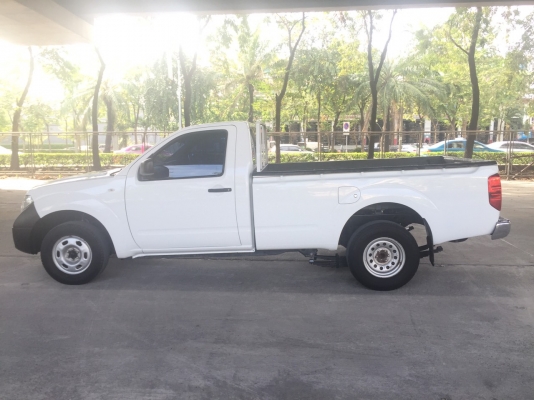 Nissan Navara 2.5 XE LPG ปี 2014 รถมือเดียว ไมล์น้อย อุปกรณ์ครบเอกสารพร้อมโอน