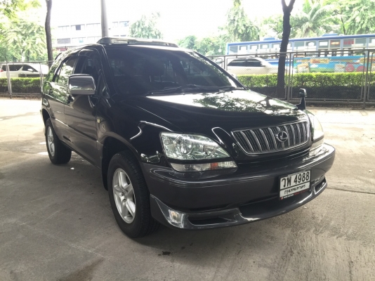 Toyota Harrier 300G ปี 2002 รถสวย สภาพพร้อมใช้งาน ไม่มีประวัติเชี่ยวชน อุปกรณ์ครบ เอกสารพร้อมโอน
