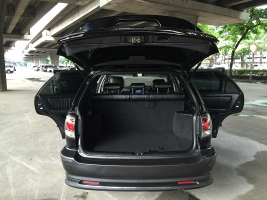 Toyota Harrier 300G ปี 2002 รถสวย สภาพพร้อมใช้งาน ไม่มีประวัติเชี่ยวชน อุปกรณ์ครบ เอกสารพร้อมโอน