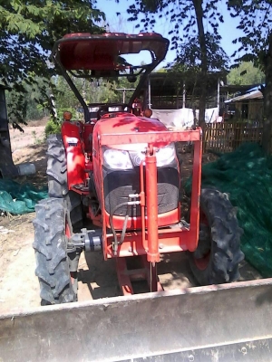 ขายรถไถ KUBOTA L4708 ใช้งานน้อย อุปกรณ์ครบ ดันหน้า ผานหลัง 1&times;&times;&times;ชม. สนใจโทร 090-8588220คุณนะ 093-3258446คุณบิว หรือเข้าดูสินค้าอื่นๆได้ที่ www.truck.in.th/498 หรือเพจFacebook ณรงค์ ซื้อขายรถมือสอง (เว็บไซต์ส่วนตัว) หรือFacebook คุณนะ รถบร