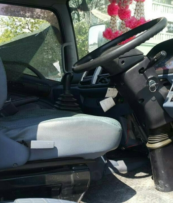 หกล้อ ฮีโน่ FC9J145ปี52 ซี่รี่ 500 ช่วงยาว 5.50ม กะบะมีเนียมทั้งลูก สภาพดีสวยบางเดิม ทะเบียนพร้อมโอน