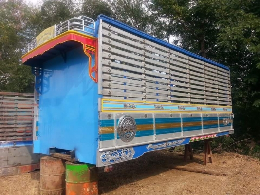 ขายกระบะรถ10ล้อ ยกลงจากร็อกกี้ สภาพสวยพร้อมใช้งาน สนใจโทร 090-8588220คุณนะ 093-3258446คุณบิว หรือเข้าดูสินค้าอื่นๆได้ที่ www.truck.in.th/498 หรือเพจFacebook ณรงค์ ซื้อขายรถมือสอง (เว็บไซต์ส่วนตัว) หรือFacebook คุณนะ รถบรรทุก