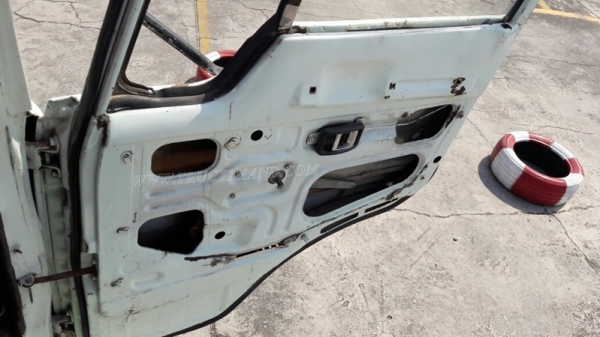 รถบรรทุก HINO ติดเครน รุ่น FD164E เครน 3 ตัน ท้อง V  195 แรงม้า