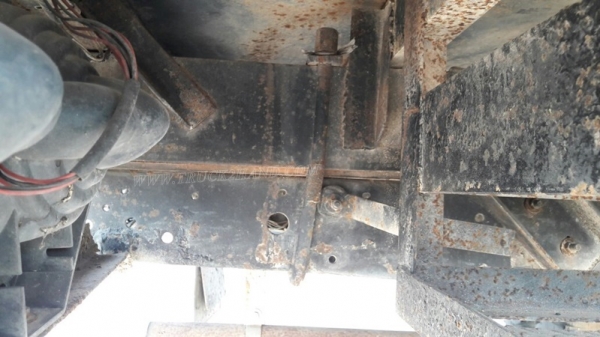 รถบรรทุก HINO ติดเครน รุ่น FD164E เครน 3 ตัน ท้อง V  195 แรงม้า