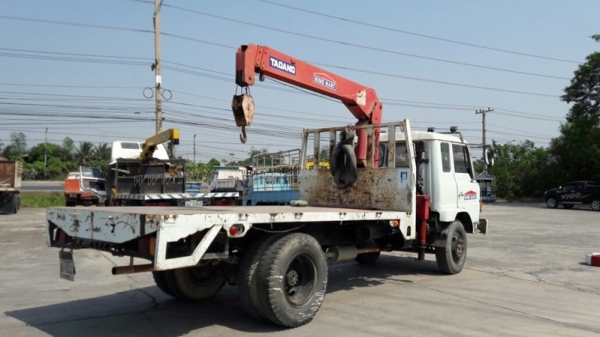 รถบรรทุก HINO ติดเครน รุ่น FD164E เครน 3 ตัน ท้อง V  195 แรงม้า