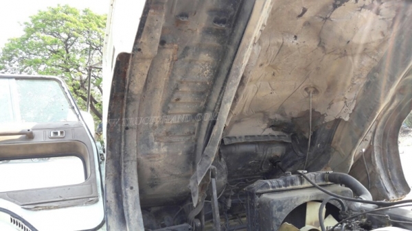 รถบรรทุก HINO ติดเครน รุ่น FD164E เครน 3 ตัน ท้อง V  195 แรงม้า