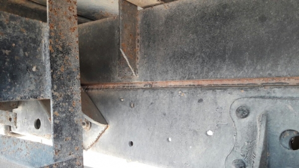 รถบรรทุก HINO ติดเครน รุ่น FD164E เครน 3 ตัน ท้อง V  195 แรงม้า