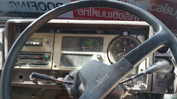 รถบรรทุก HINO ติดเครน รุ่น FD164E เครน 3 ตัน ท้อง V  195 แรงม้า