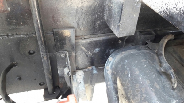 รถบรรทุก HINO ติดเครน รุ่น FD164E เครน 3 ตัน ท้อง V  195 แรงม้า