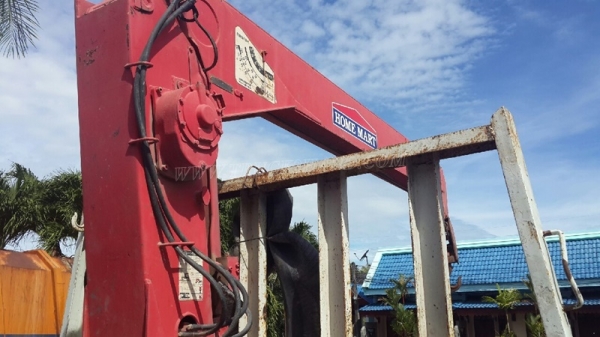 รถบรรทุก HINO ติดเครน รุ่น FD164E เครน 3 ตัน ท้อง V  195 แรงม้า