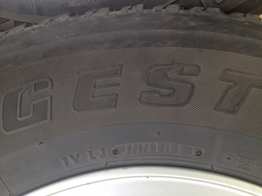 ขายล้อ VIGO CHAMP 16 พร้อมยางบริสโตน 265 70 16 ปี 13 ขายล้อ VIGO CHAMP 16 พร้อมยางบริสโตน 265 70 16 ปี 13