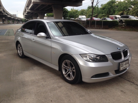 BMW 318i ปี 2009 รถมือเดียวออกศูนย์ไทย สภาพนางฟ้าสวยจัด อุปกรณ์ครบเอกสารพร้อมโอน