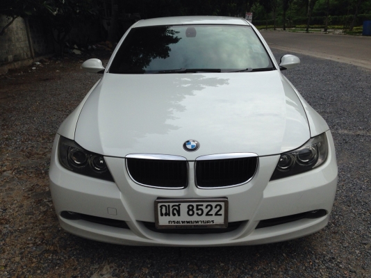 BMW 318 i-SE ปี 2009 (รถศูนย์) รถสวยสภาพนางฟ้า อุปกรณ์ครบ เอกสารพร้อมโอน BMW 318 i-SE ปี 2009 (รถศูนย์) รถสวยสภาพนางฟ้า อุปกรณ์ครบ เอกสารพร้อมโอน