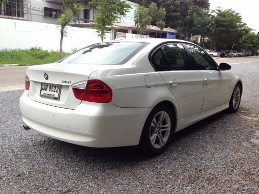 BMW 318 i-SE ปี 2009 (รถศูนย์) รถสวยสภาพนางฟ้า อุปกรณ์ครบ เอกสารพร้อมโอน BMW 318 i-SE ปี 2009 (รถศูนย์) รถสวยสภาพนางฟ้า อุปกรณ์ครบ เอกสารพร้อมโอน