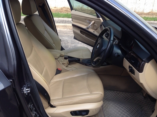 ฺBMW 320i ปี 2010 รถมือเดียวออกศูนย์ไทย สภาพนางฟ้าสวยจัด อุปกรณ์ครบเอกสารพร้อมโอน ฺBMW 320i ปี 2010 รถมือเดียวออกศูนย์ไทย สภาพนางฟ้าสวยจัด อุปกรณ์ครบเอกสารพร้อมโอน