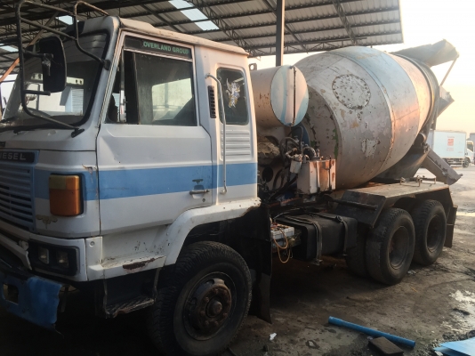 นิสสัน275 Hp. โม่ตรง 6 คิว เอกสารพร้อมชุดโอนเล่ม