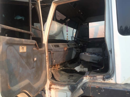 มิซู 6ล้อติดเฮียบ 5 ตัน พร้อมกะบะบรรทุก เอกสาร+เล่มพร้อม