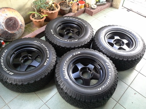 Max + BF All USA. 265/70/16 ปี11 สวยๆ 1ชุด