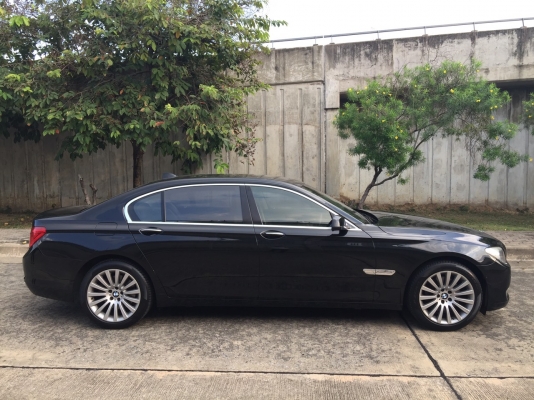 BMW 740Li ปี 2010 รถมือเดียวป้ายแดง ไมล์แท้ 78.xxx km ออกศูนย์ German Auto