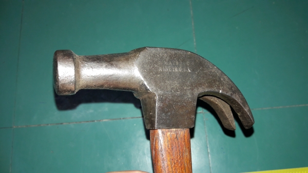 ขายค้อนหงอนโค้งด้ามไม้งานเก่าเมกาD.MAYDOLE 16oz. Made in USA.