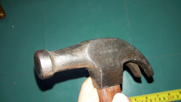 ขายค้อนหงอนโค้งด้ามไม้งานเก่าเมกาD.MAYDOLE 16oz. Made in USA.