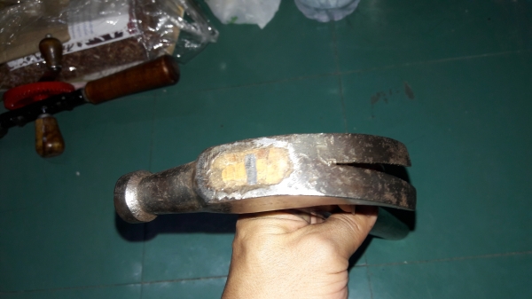 ขายค้อนหงอนโค้งด้ามไม้งานเก่าเมกาD.MAYDOLE 16oz. Made in USA.