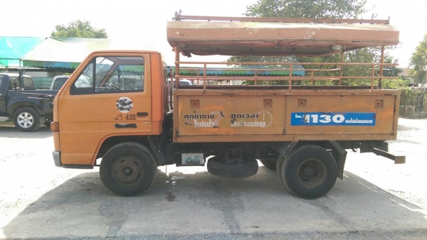 รถบรรทุก6ล้อ อีซูซุNKR55