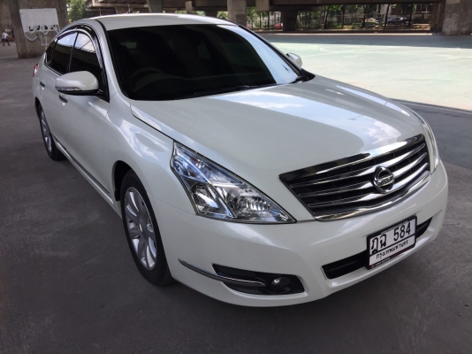 Nissan Teana 250XV ปี 2010 รถสวยพร้อมใช้งาน เอกสารพร้อมโอน