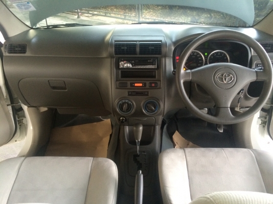 Toyota Avanza 1.5 E ปี 2011 รถมือเดียว ไม่เคยเชี่ยวชน ประวัติดี อุปกรณ์ครบ พร้อมโอน