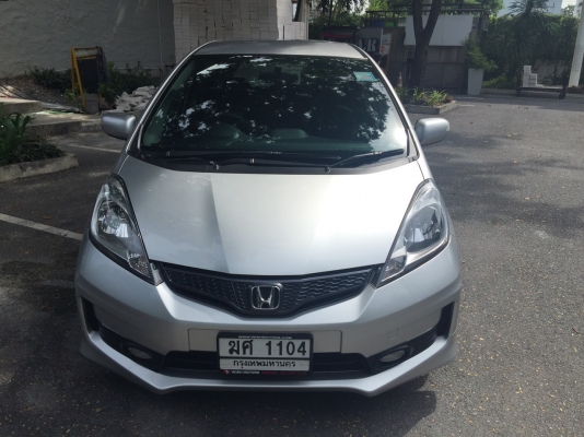 ท็อปสุด Honda Jazz 1.5SV Japan ปี 2012 ตัวนอกนำเข้าจากญี่ปุ่นทั้งคัน ออฟชั่นเต็ม อุปกรณ์ครบเอกสารพร้อมโอน