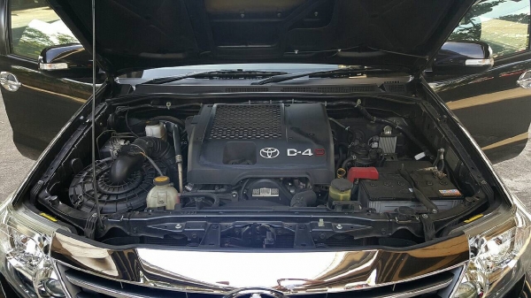 ท็อปสุด Toyota Fortuner 3.0V 4WD ปี 2012 รถมือเดียวสภาพป้ายแดง ไมล์แท้ 63.xxx อุปกรณ์ครบ พร้อมโอน