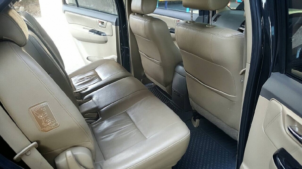 ท็อปสุด Toyota Fortuner 3.0V 4WD ปี 2012 รถมือเดียวสภาพป้ายแดง ไมล์แท้ 63.xxx อุปกรณ์ครบ พร้อมโอน