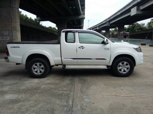 Toyota Vigo 3.0G ปี 2012 รถมือเดียว สภาพป้ายแดงไมล์แท้วิ่งน้อย 55.xxx ก.ม เอกสารพร้อมโอน Toyota Vigo 3.0G ปี 2012 รถมือเดียว สภาพป้ายแดงไมล์แท้วิ่งน้อย 55.xxx ก.ม เอกสารพร้อมโอน